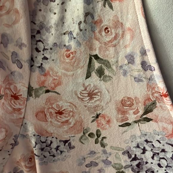 Caden Lane Hebrew Hydrangea maternity robe one size small/ medium Floral Robe - Picture 4 of 8
